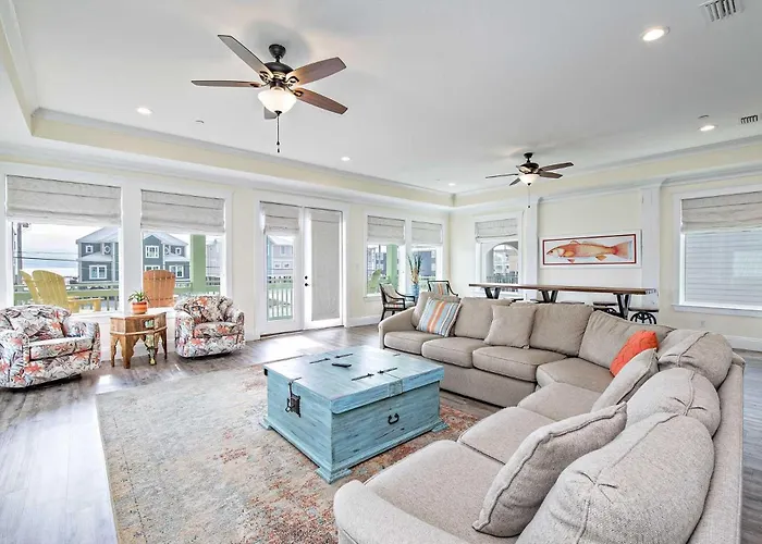 N Breezy 7 Bedroom Holiday home